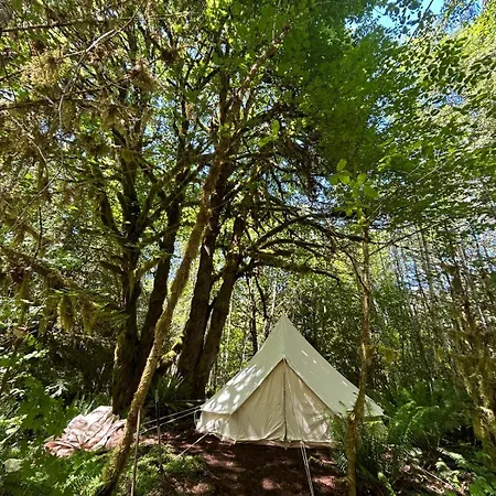 Olympic Glamping Hotel Port Angeles Exterior photo